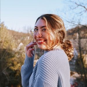 Meet your Posher, Sabrina